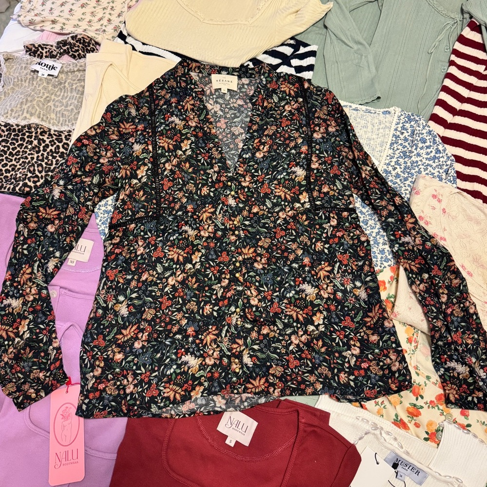 Sezane Black and Floral Blouse, XS, Fr 34